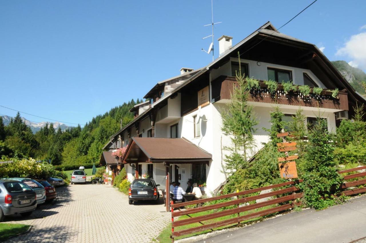 Apartmaji Rabic Бохин Екстериор снимка