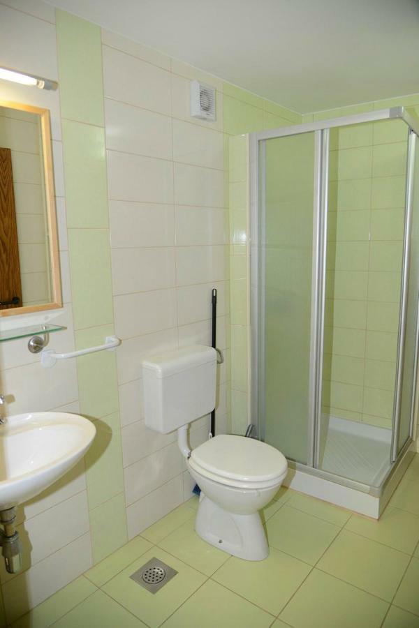 Apartmaji Rabic Бохин Екстериор снимка